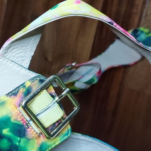 Used Steve Madden Marlenee Heel - Picture 4 of 7